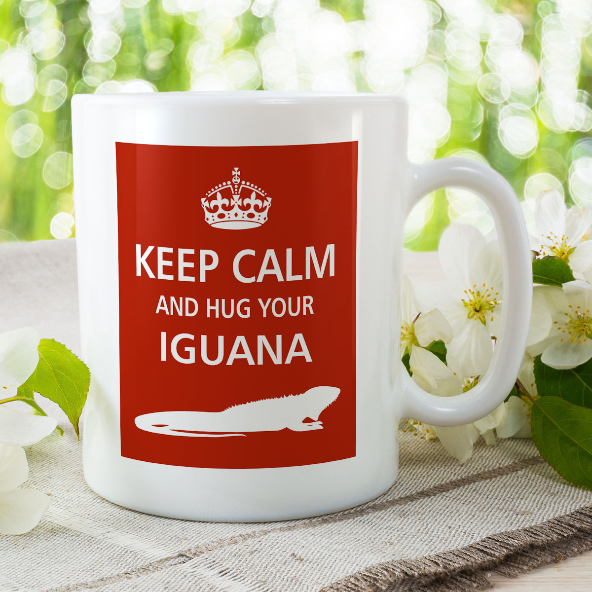 Designer Mug - Keep Calm And Hug Your Iguana - Image 2